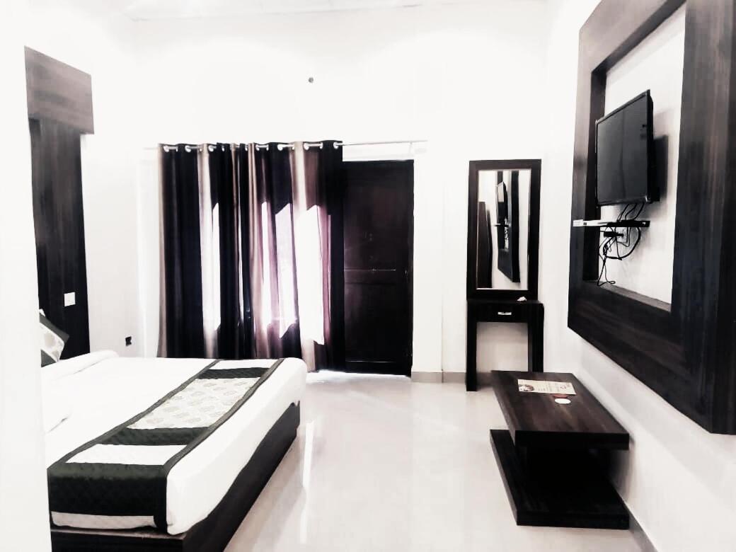 Hotel Green Park Найнитал Экстерьер фото
